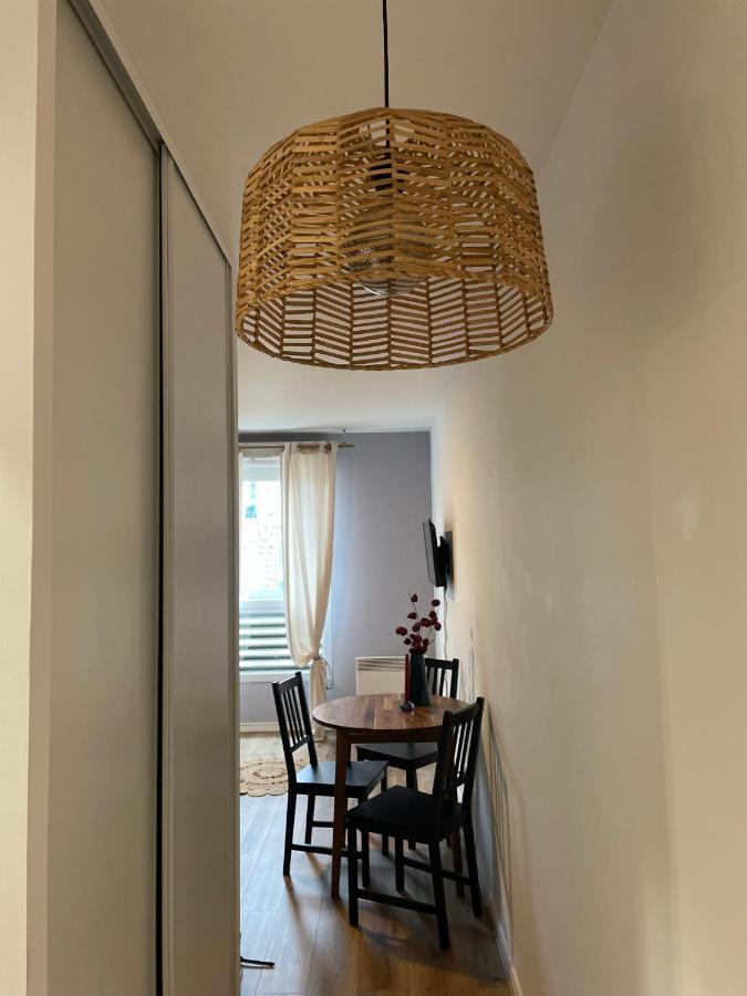 Studio Montevrain Rer 外观 照片